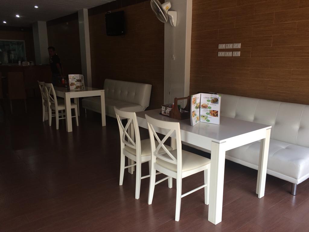 Dacha Beach Aparthotel Pattaya ภายนอก รูปภาพ